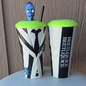 Beetlejuice Tim Burton Tumbler Set – Character Lid & Straw + Bonus Lidded Cup